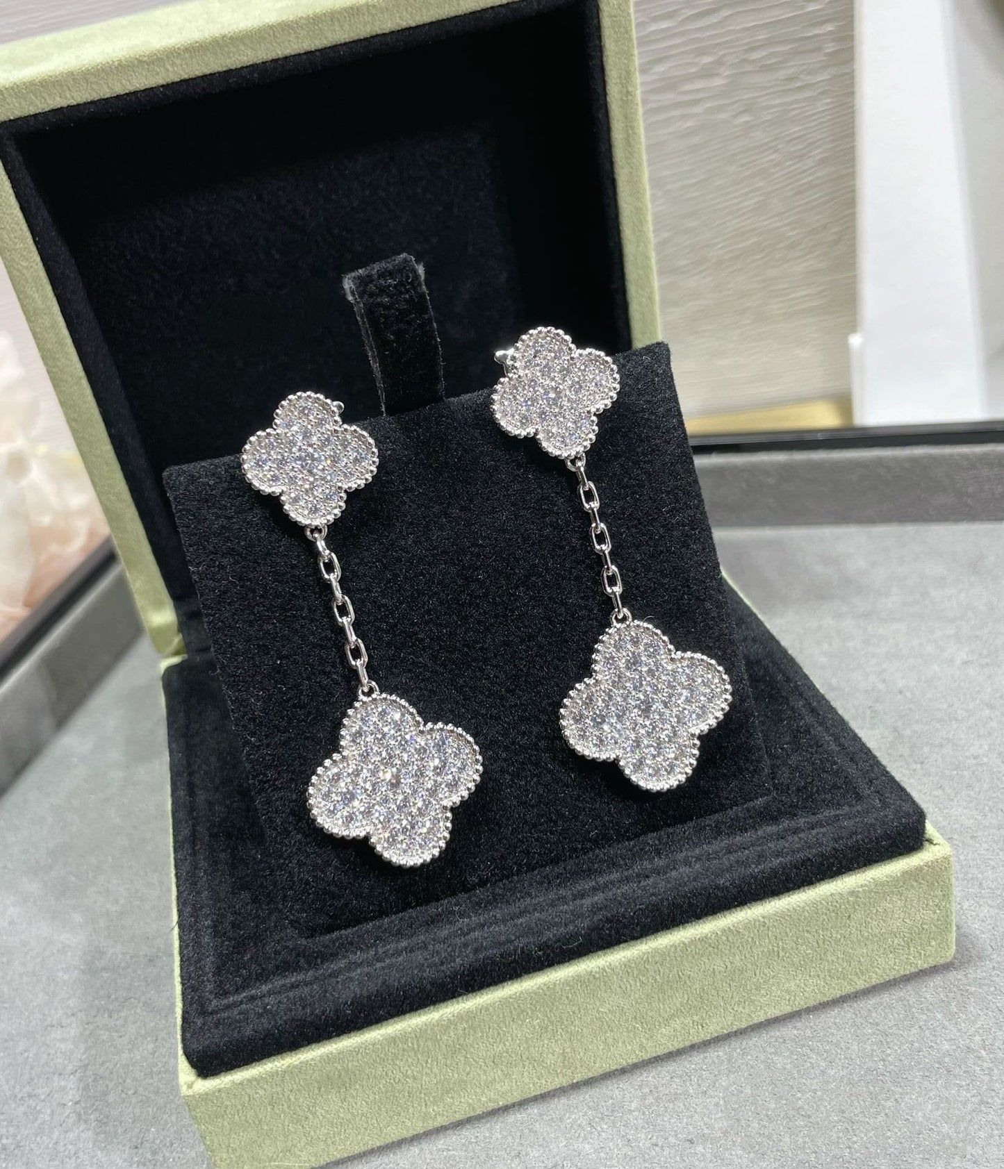 [Lumi Jewelry]CLOVER 2 MOTIFS DIAMOND PAVED SILVER EARRINGS