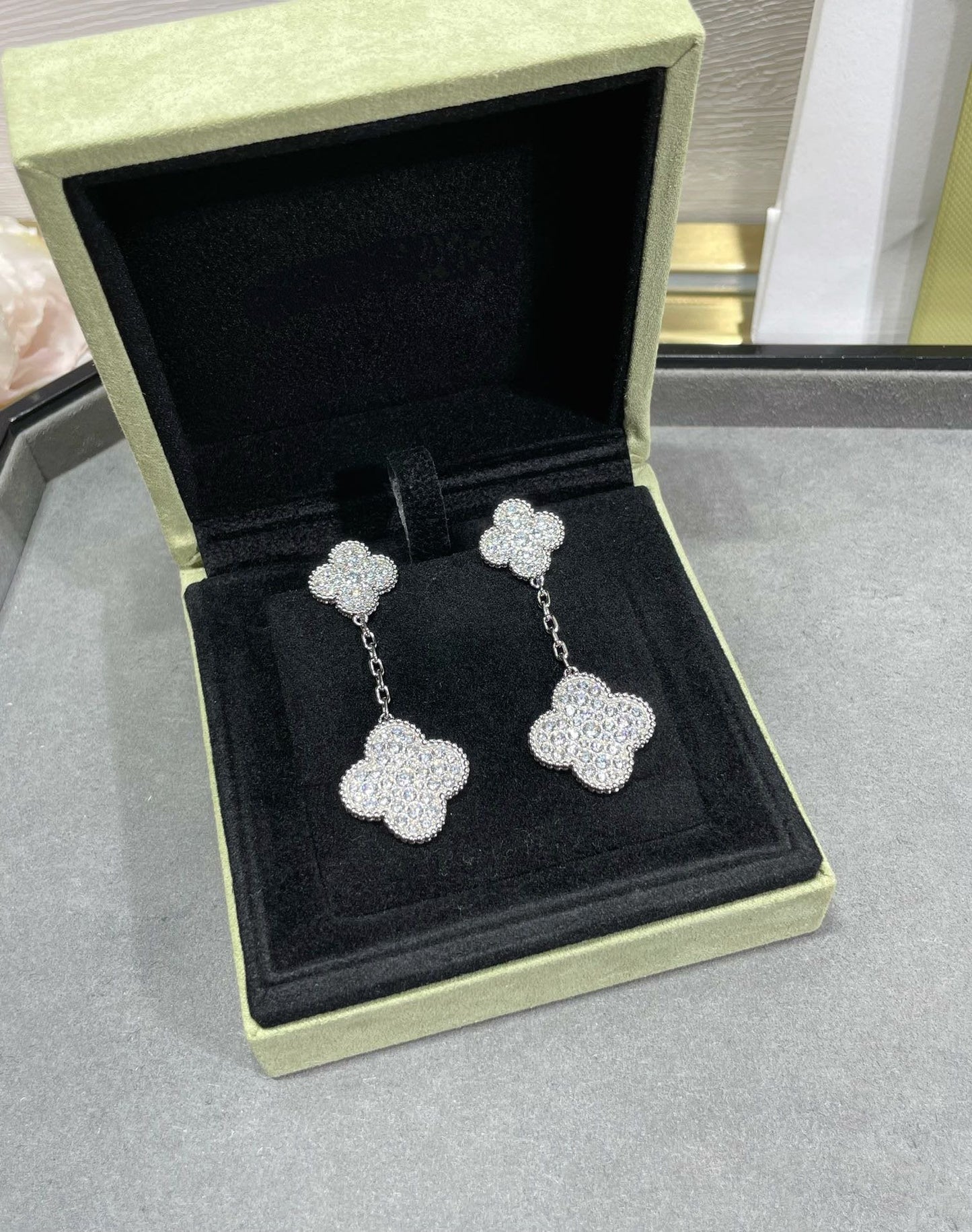 [Lumi Jewelry]CLOVER 2 MOTIFS DIAMOND PAVED SILVER EARRINGS