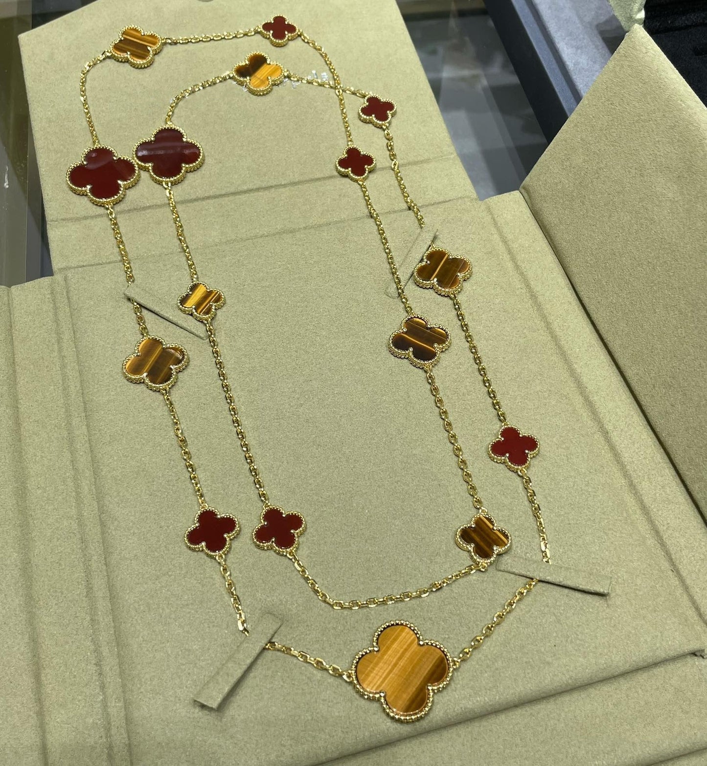 [Lumi Jewelry]CLOVER 16 MOTIF CARNELIAN TIGER EYE ROSE GOLD NECKLACE