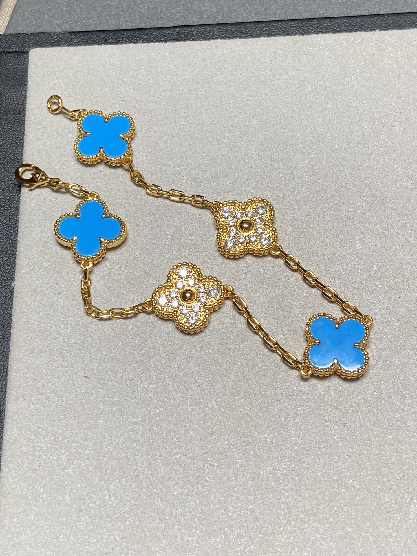 [Lumi Jewelry]CLOVER 5 MOTIF BLUE CHALCEDONY DIAMOND GOLD BRACELET