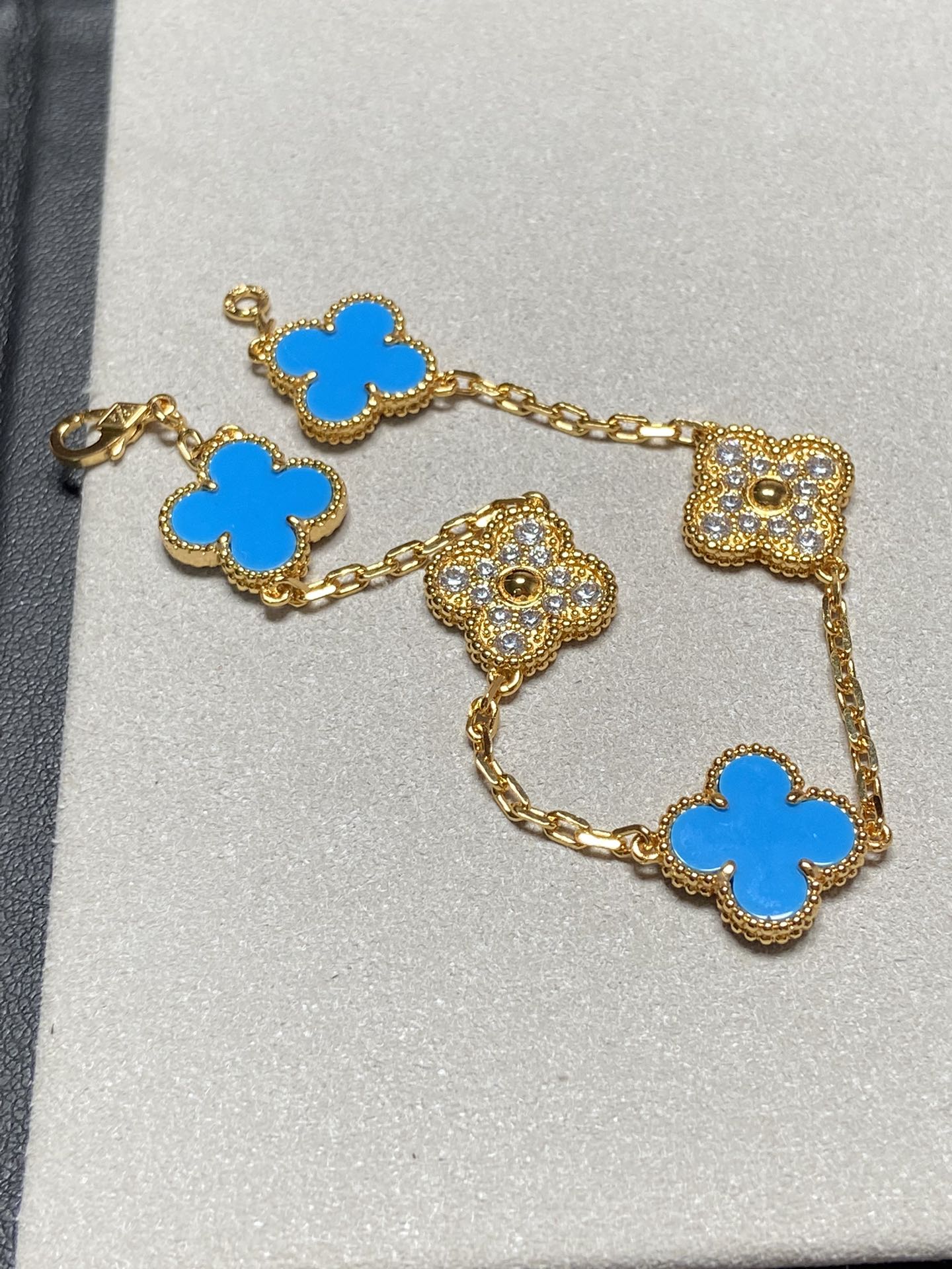 [Lumi Jewelry]CLOVER 5 MOTIF BLUE CHALCEDONY DIAMOND GOLD BRACELET