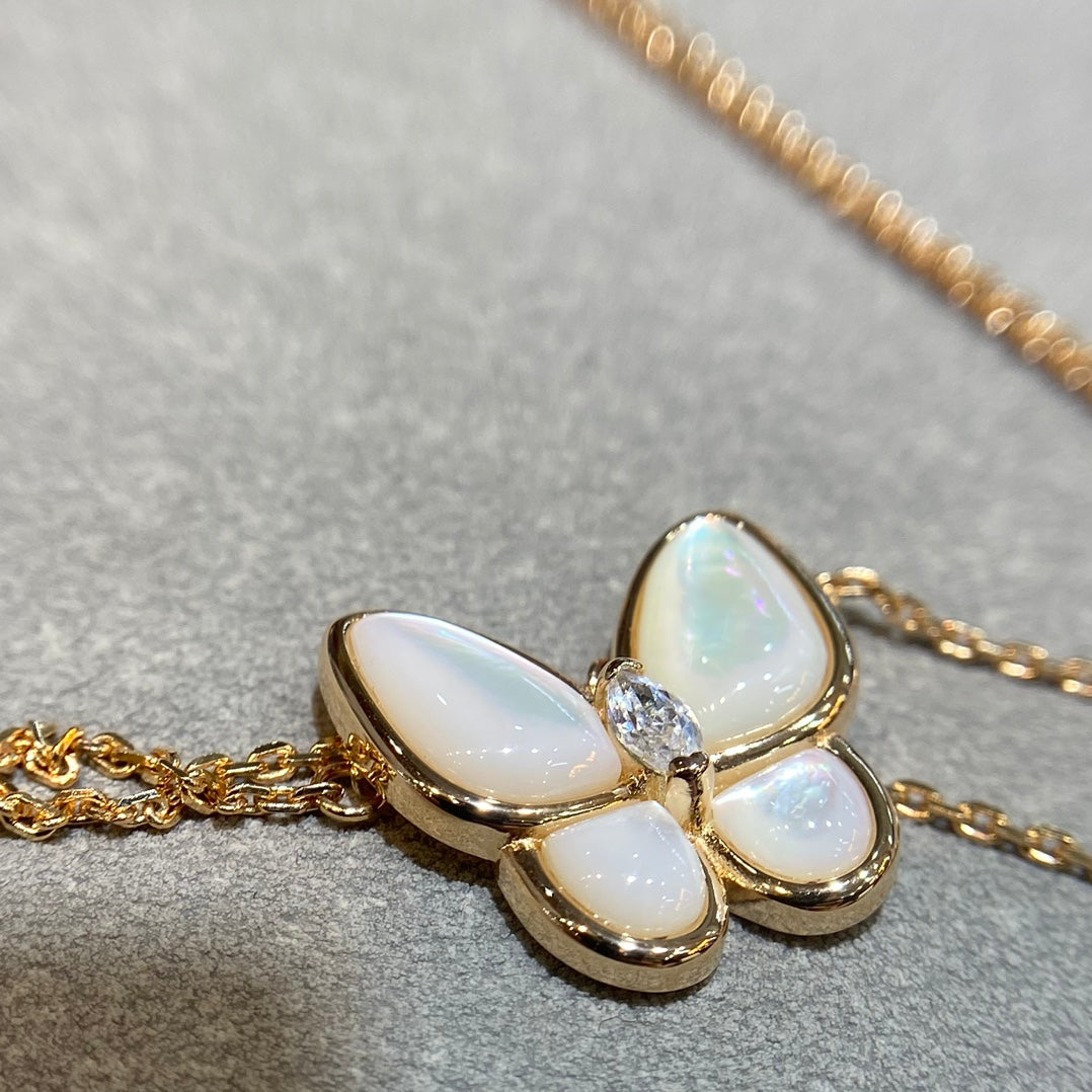 [Lumi Jewelry]BUTTERFLY MOP DIAMOND NECKLACE