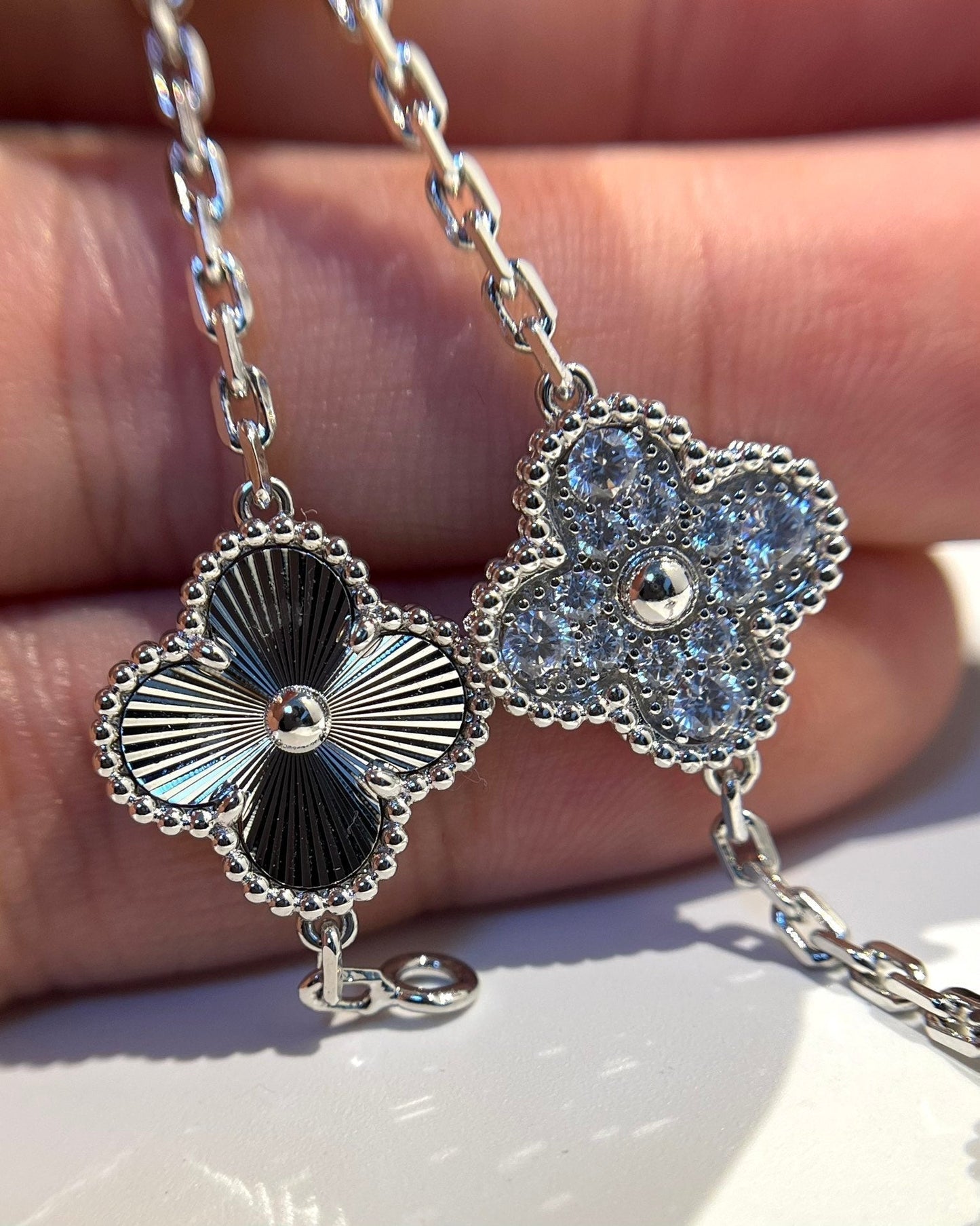 [Lumi Jewelry]CLOVER 5 MOTIF SILVER DIAMOND BRACELET