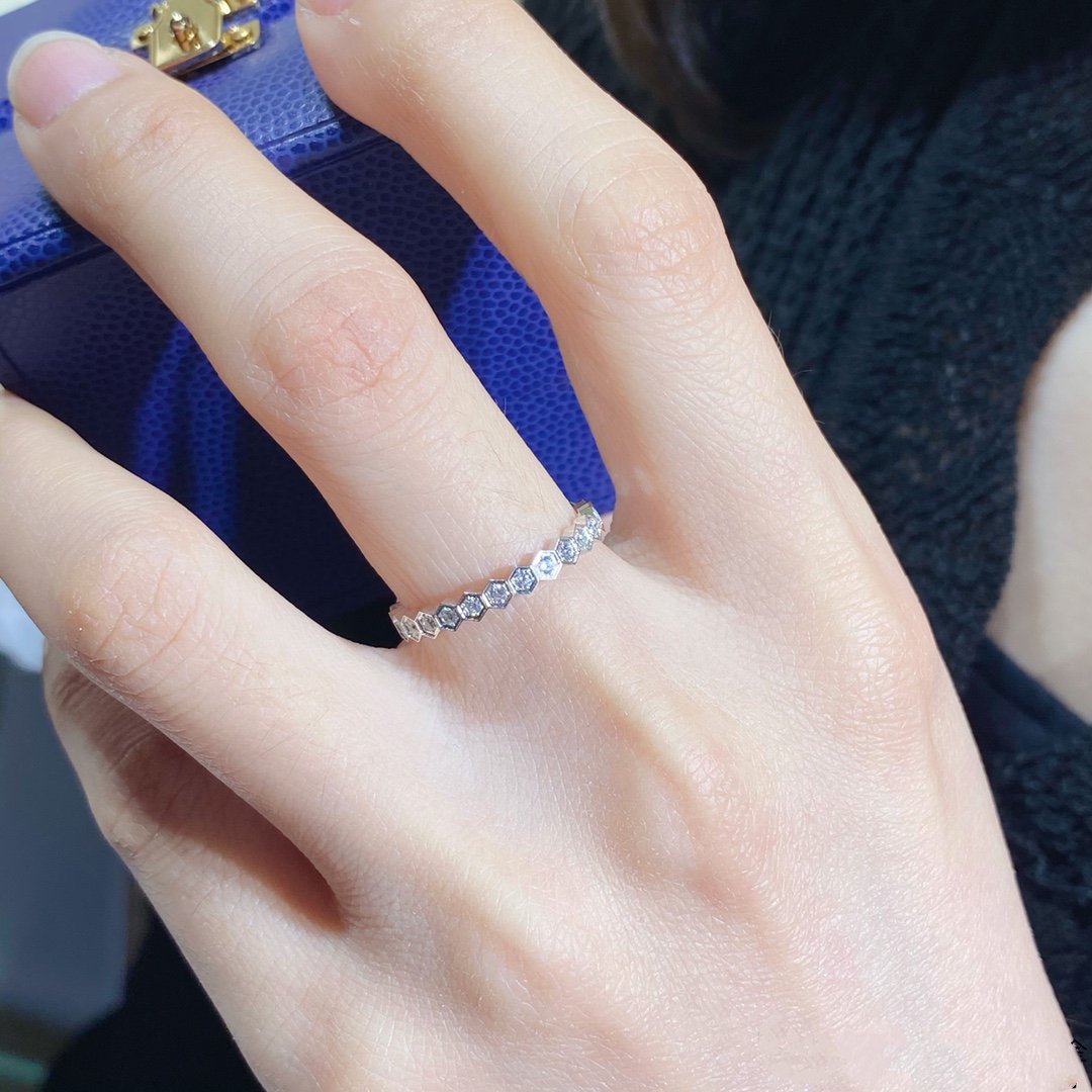 [Lumi Jewelry]BEE LOVE DIAMOND PAVED SMALL RING