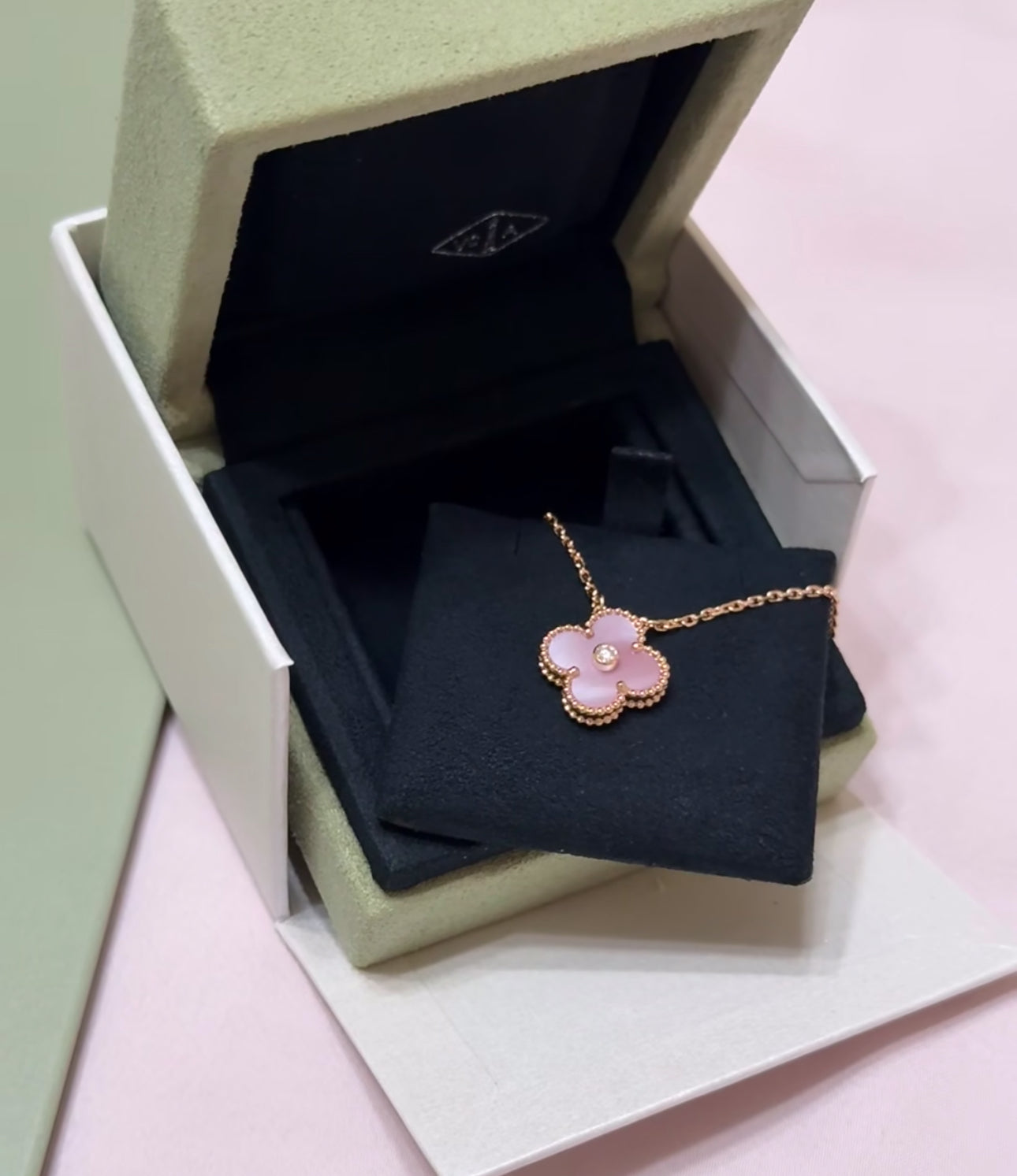 [Lumi Jewelry]2025 CHRISTMAS CLOVER 15MM DIAMOND RHODONITE NECKLACE
