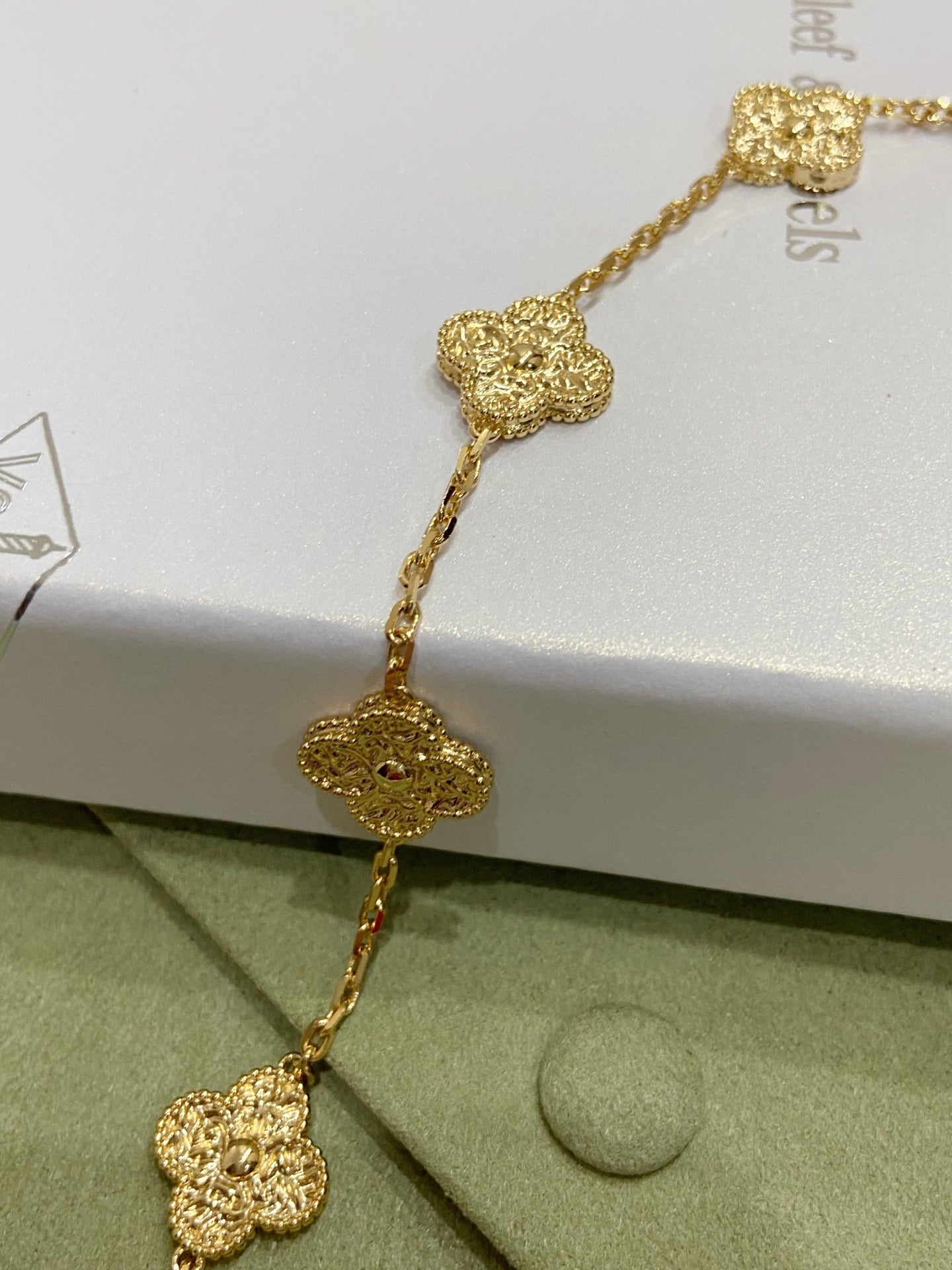 [Lumi Jewelry]CLOVERS THE 10-MOTIFS NECKLACE
