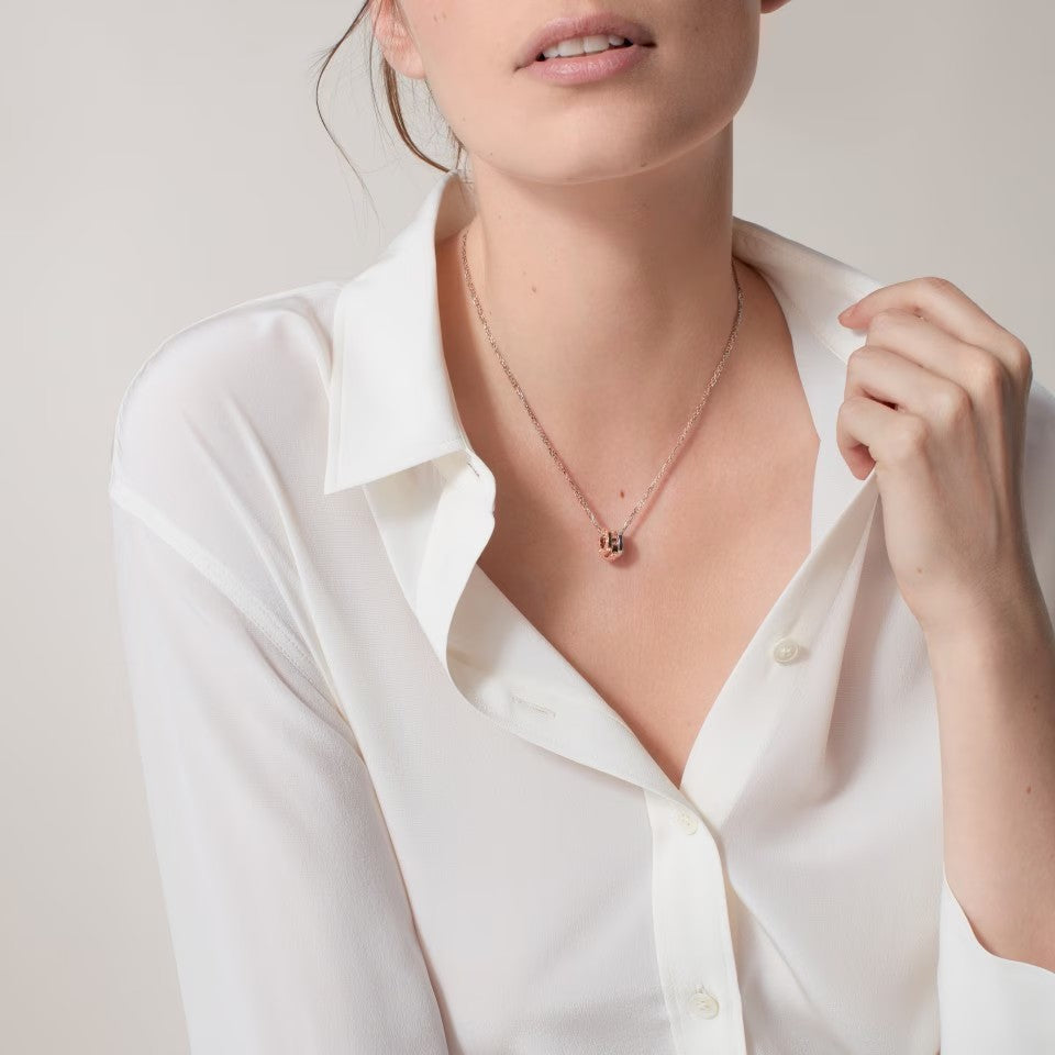 [Lumi Jewelry]LOVE 6 DIAMOND PENDANT NECKLACE