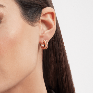 [Lumi Jewelry]ZERO 1 ROCK GOLD EARRINGS WITH STUDDED SPIRAL AND PAVED DIAMONDS