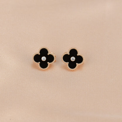[Lumi Jewelry]CLOVER MEDIUM 1 MOTIFS ONYX DIAMOND EARRINGS