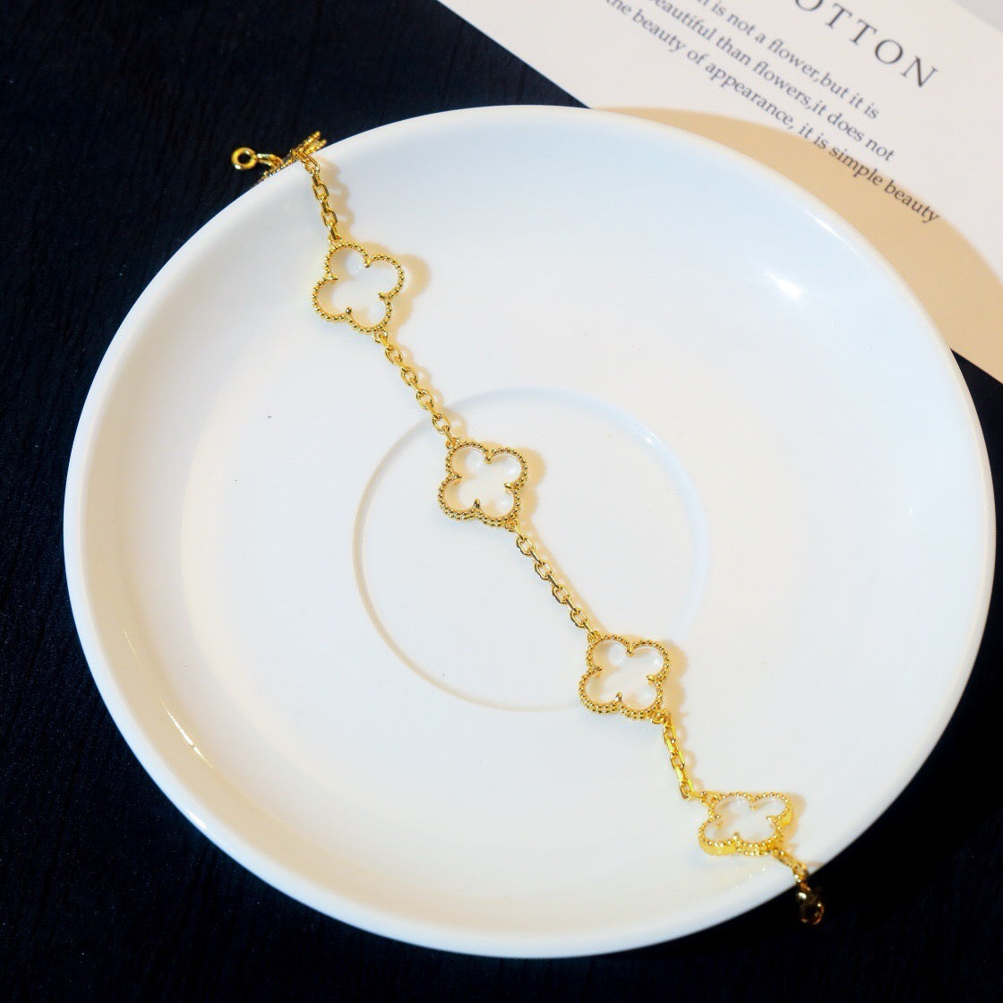 [Lumi Jewelry]CLOVER 5 MOTIF ROCK CRYSTAL PINK GOLD BRACELET