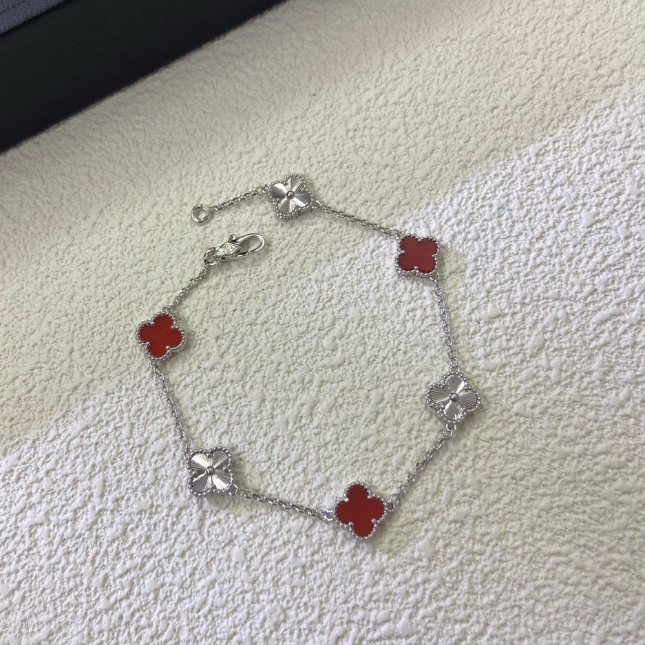 [Lumi Jewelry]CLOVER 6 MOTIF RED AGATE LASER BRACELET