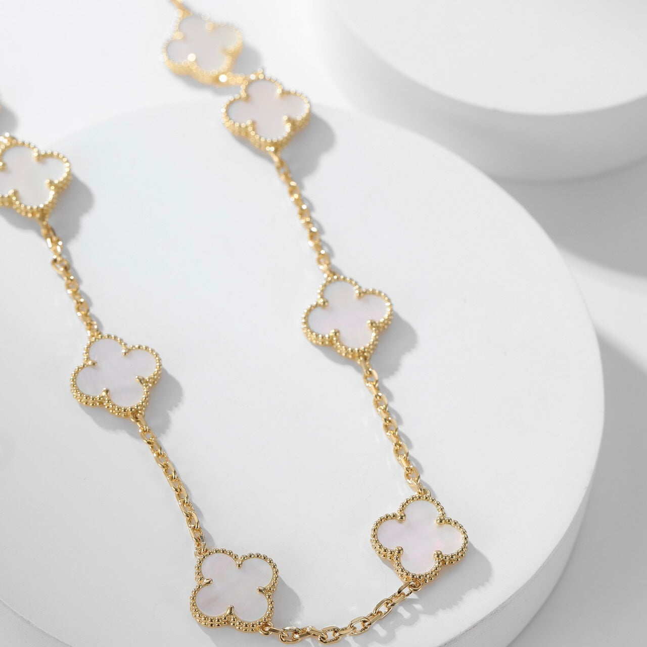 [Lumi Jewelry]CLOVERS THE 10-MOTIFS WHITE MOTHER OF PEARL NECKLACE