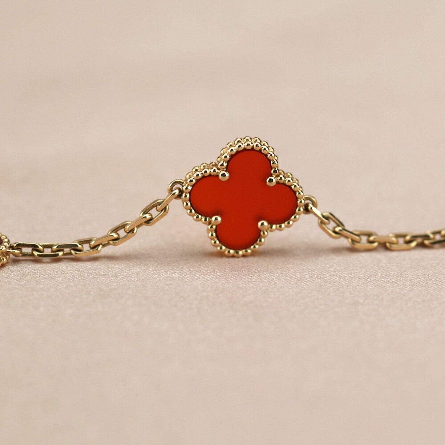 [Lumi Jewelry]CLOVER 5 MOTIFS RED AGATE  BRACELET