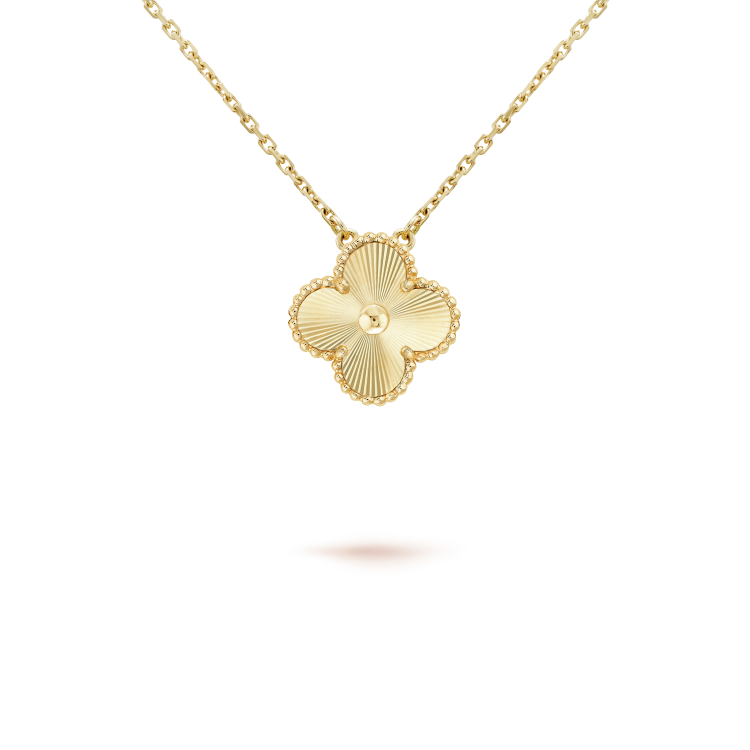 [Lumi Jewelry]CLOVER 15MM LASER NECKLACE