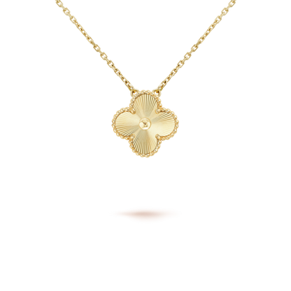 [Lumi Jewelry]CLOVER 15MM LASER NECKLACE