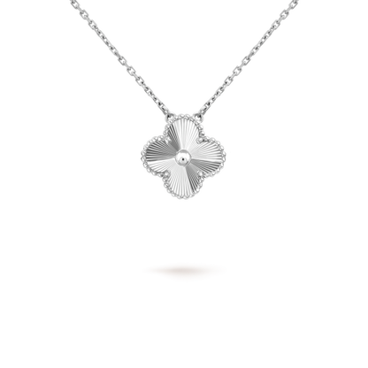 [Lumi Jewelry]CLOVER 15MM LASER NECKLACE SILVER