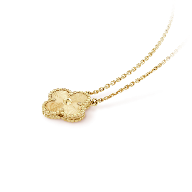 [Lumi Jewelry]CLOVER 15MM LASER NECKLACE