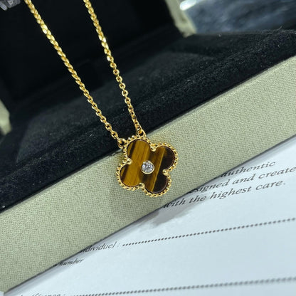[Lumi Jewelry]CLOVER 15MM DIAMOND AND YELLOW TIGER'S EYE AGATE necklace