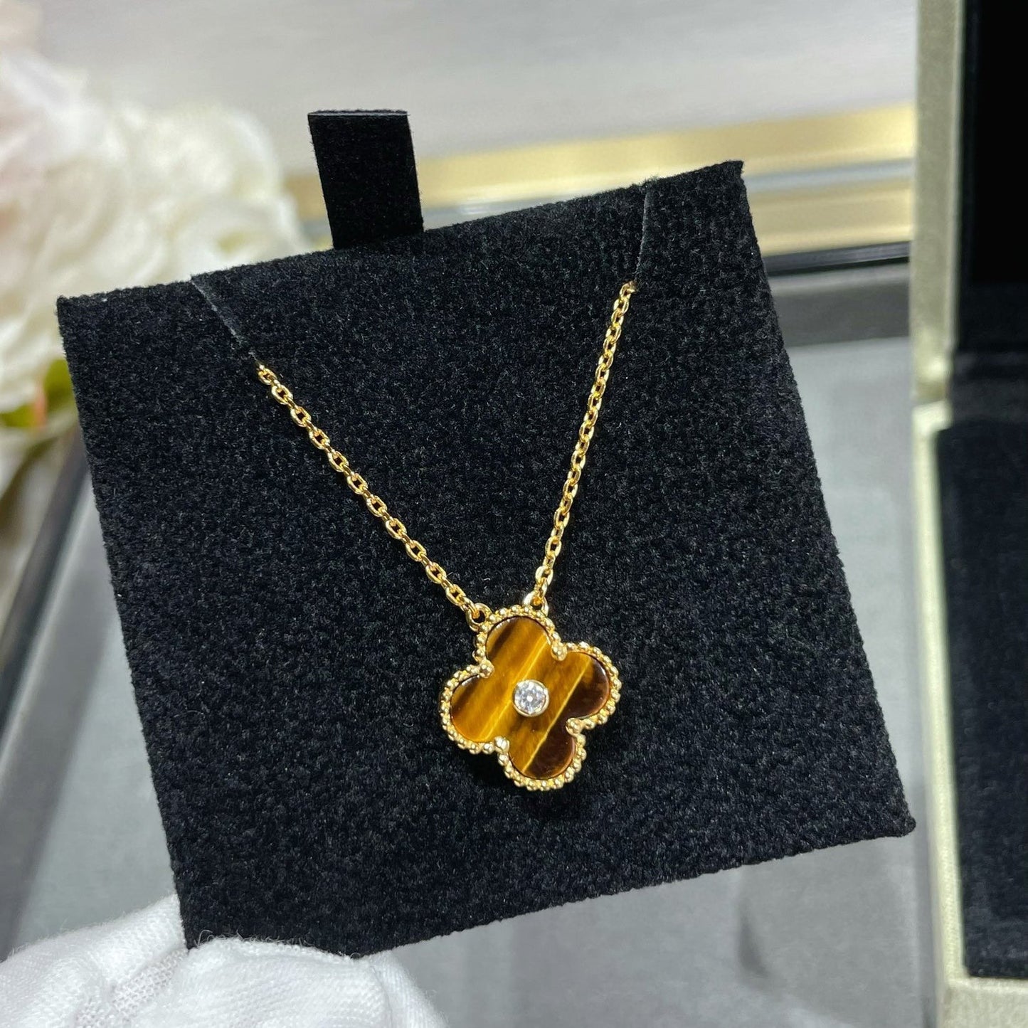 [Lumi Jewelry]CLOVER 15MM DIAMOND AND YELLOW TIGER'S EYE AGATE necklace