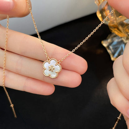 [Lumi Jewelry]LUCKY  WHITE MOP  PLUM BLOSSOM NECKLACE