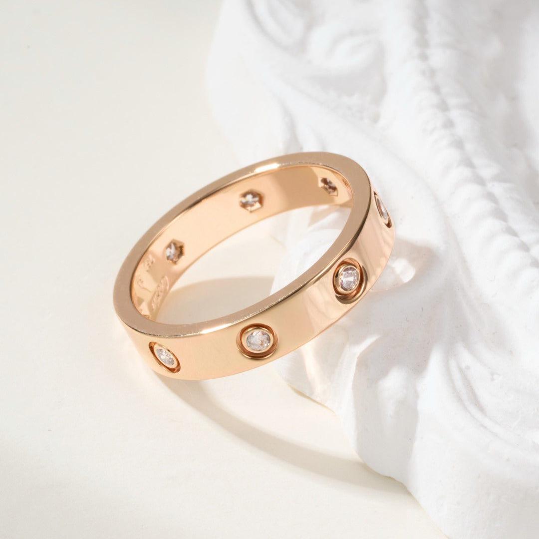 [Lumi Jewelry]LOVE 4MM 8 DIAMOND RING