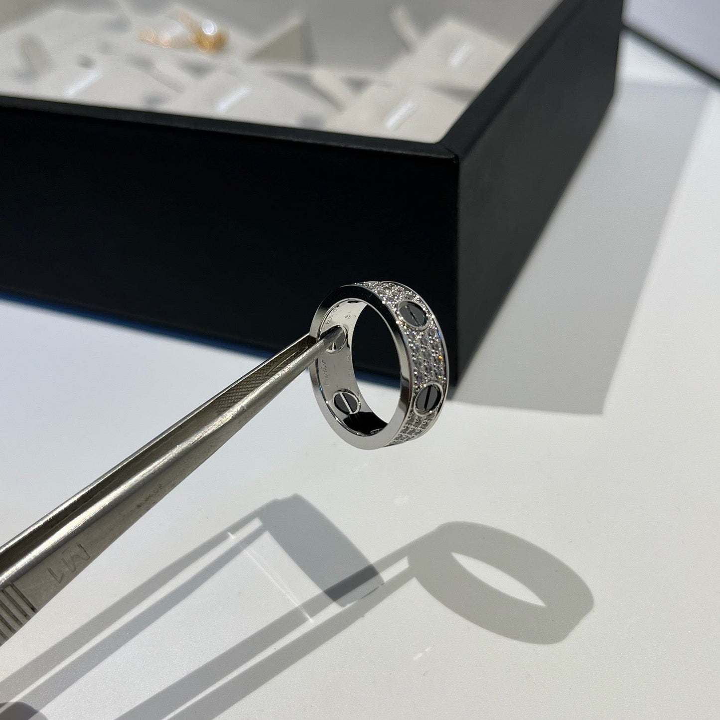 [Lumi Jewelry]LOVE RING 5.5MM DIAMONDS PAVED CERAMIC