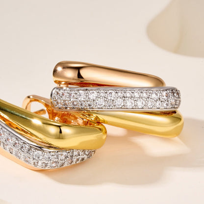 [Lumi Jewelry]TRINITY HALF DIAMOND  CUSHION EARRINGS