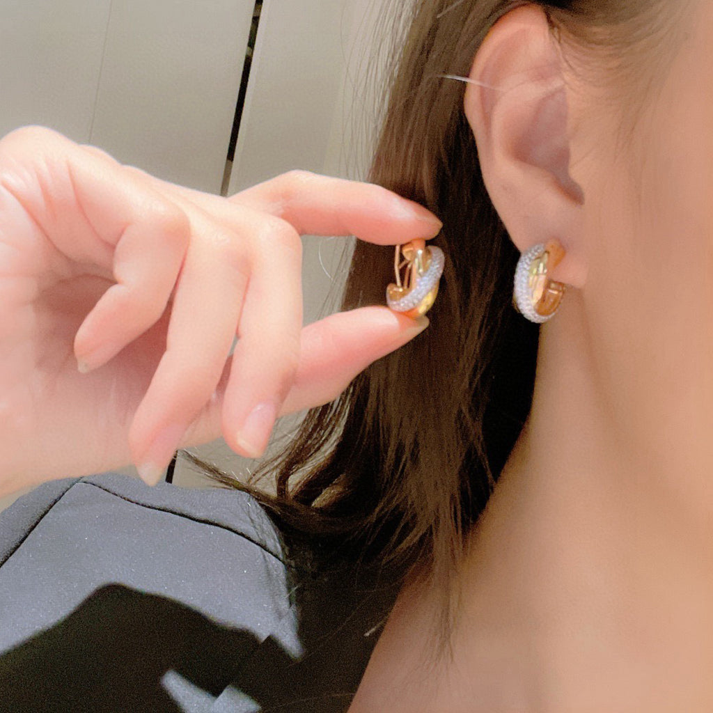 [Lumi Jewelry]TRINITY HALF DIAMOND  CLASSIC EARRINGS