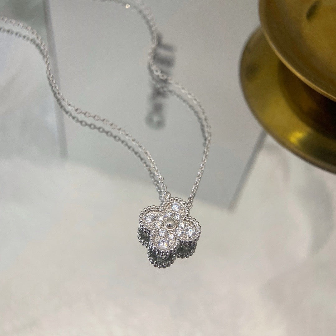 [Lumi Jewelry]CLOVER 15MM DIAMOND SINGLE FLOWER NECKLACE