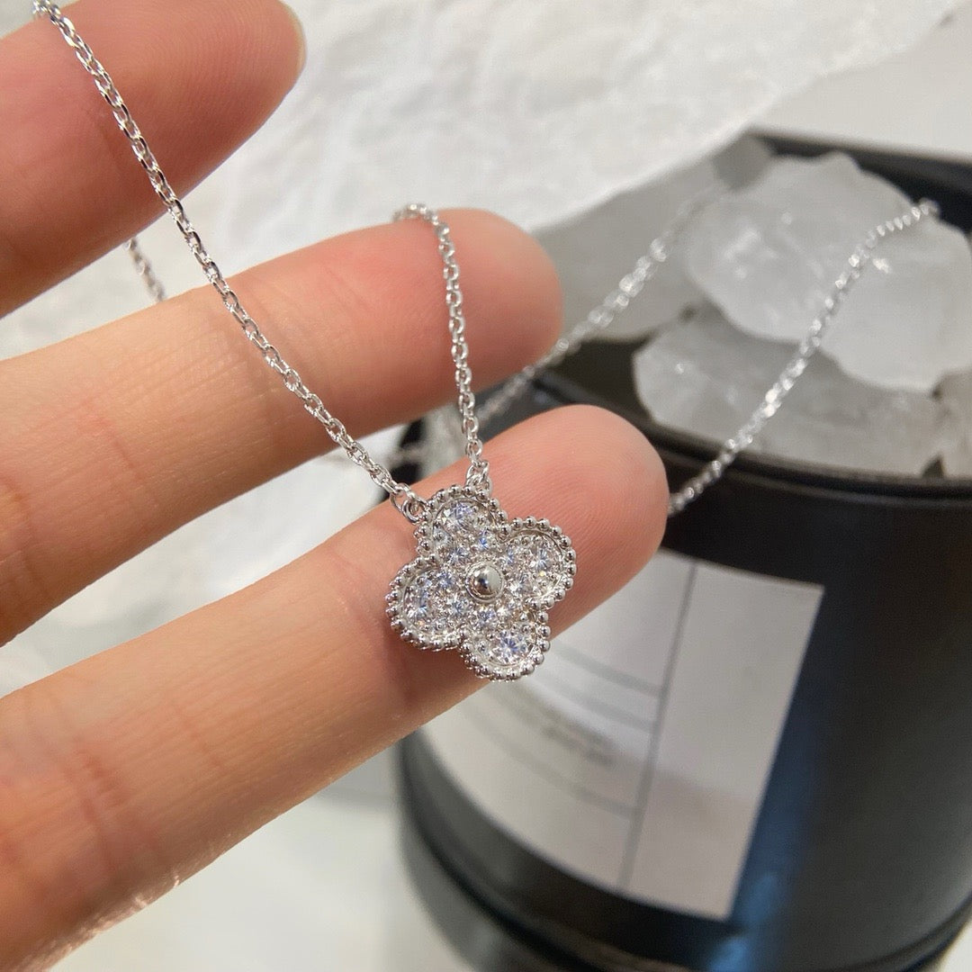 [Lumi Jewelry]CLOVER 15MM DIAMOND SINGLE FLOWER NECKLACE