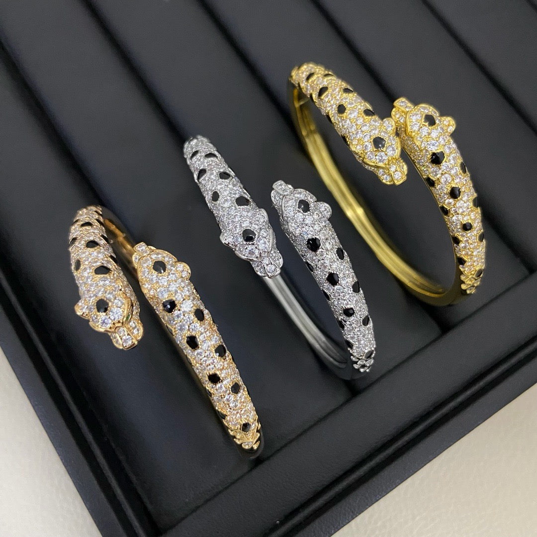 [Lumi Jewelry]PANTHERE DOUBLE HEADED HALF DIAMOND OPEN BRACELET