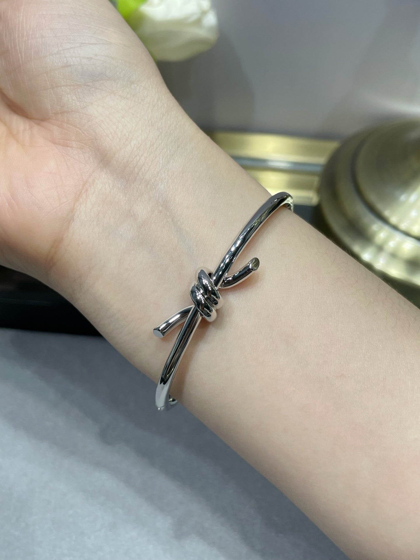 [Lumi Jewellery]TF-Knot 18K Gold Bangle