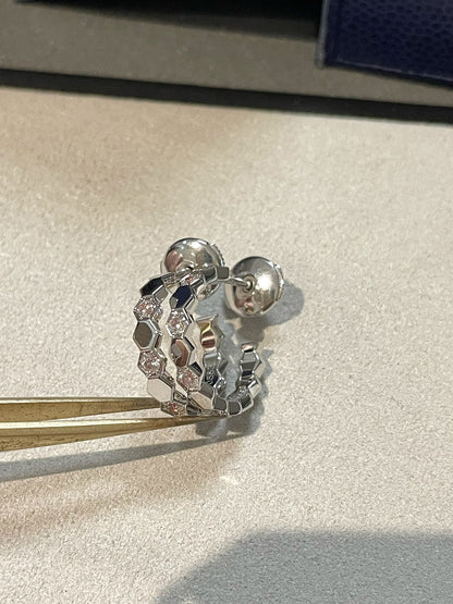 [Lumi Jewelry]Hollow Design Four-Leaf Clover Flower Shape Ring