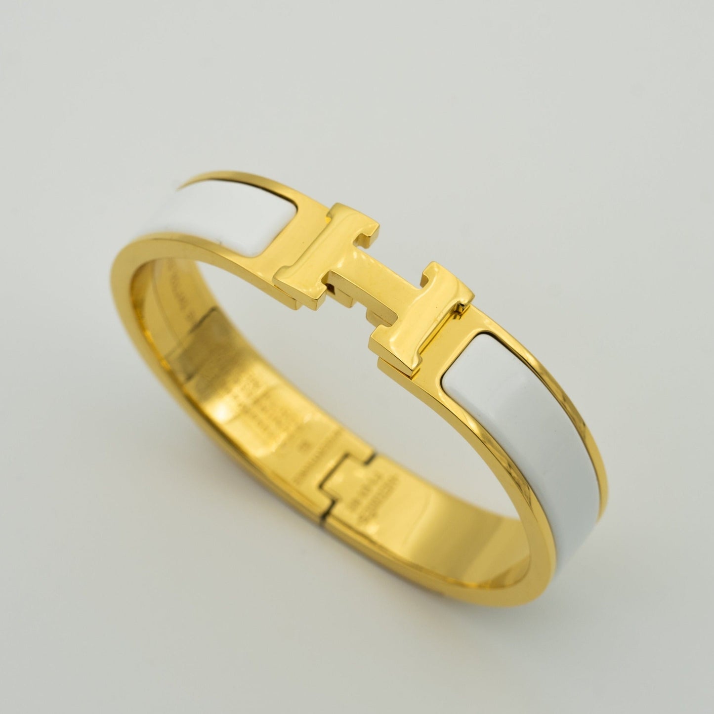 [Lumi Jewelry]H WHITE BRACELET