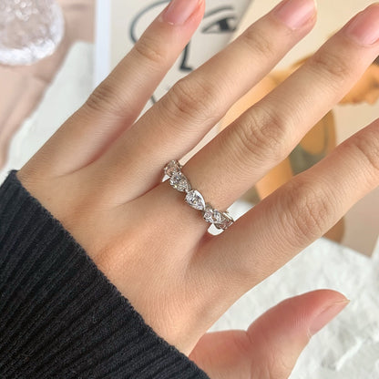[Lumi Jewelry]Exquisite Pear Cut Tennis Ring