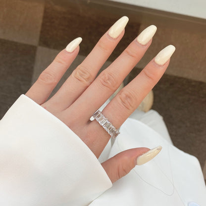 [Lumi Jewelry]0.75 Carat Elegant Emerald Cut Tennis Ring