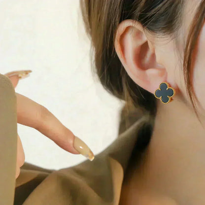 [Lumi Jewelry]CLOVER MEDIUM 1 MOTIFS  ONYX STUD EARRINGS