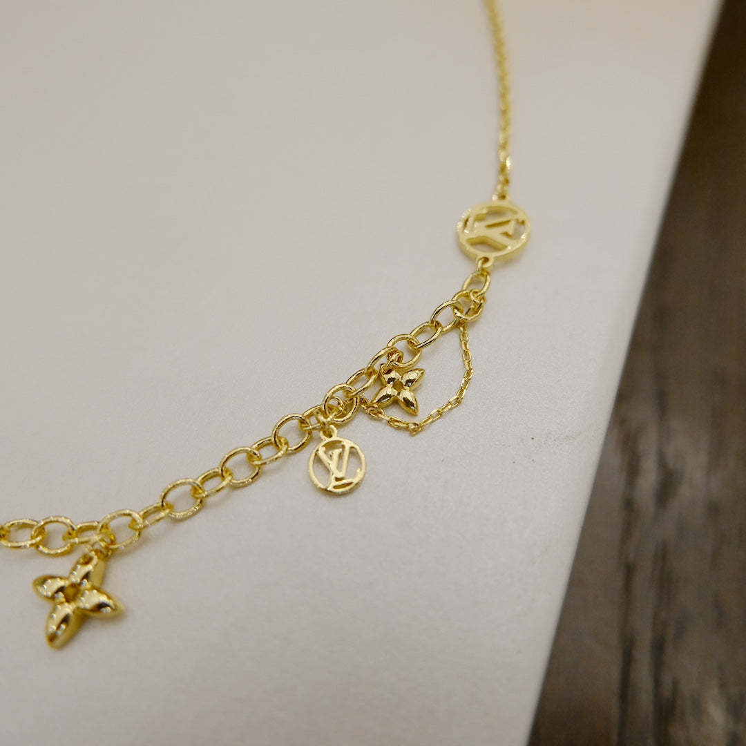[Lumi Jewelry]BLOOMING SUPPLE NECKLACE BRASS