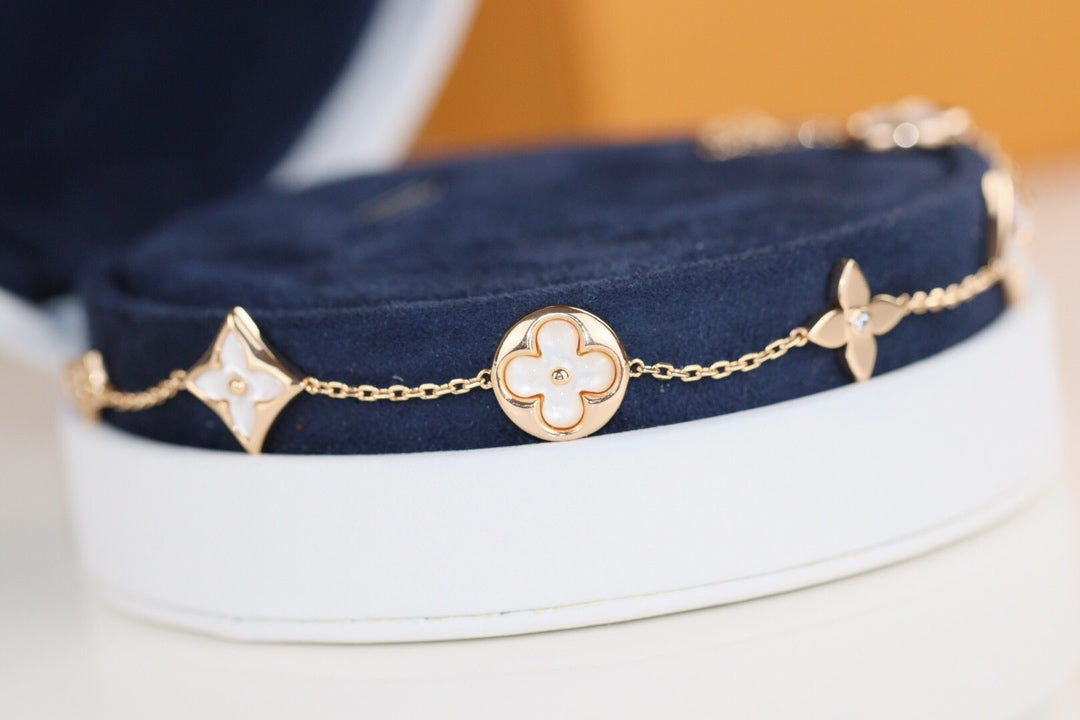 [Lumi Jewelry]LEAF CLOVER BRACELET