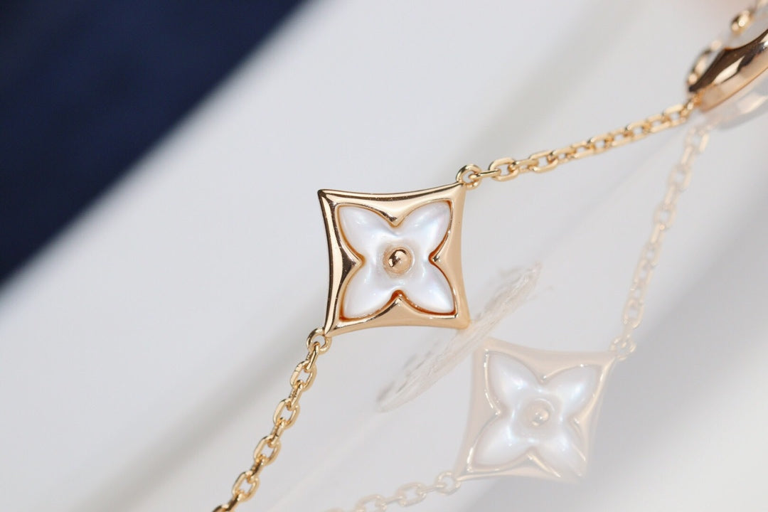 [Lumi Jewelry]LEAF CLOVER BRACELET