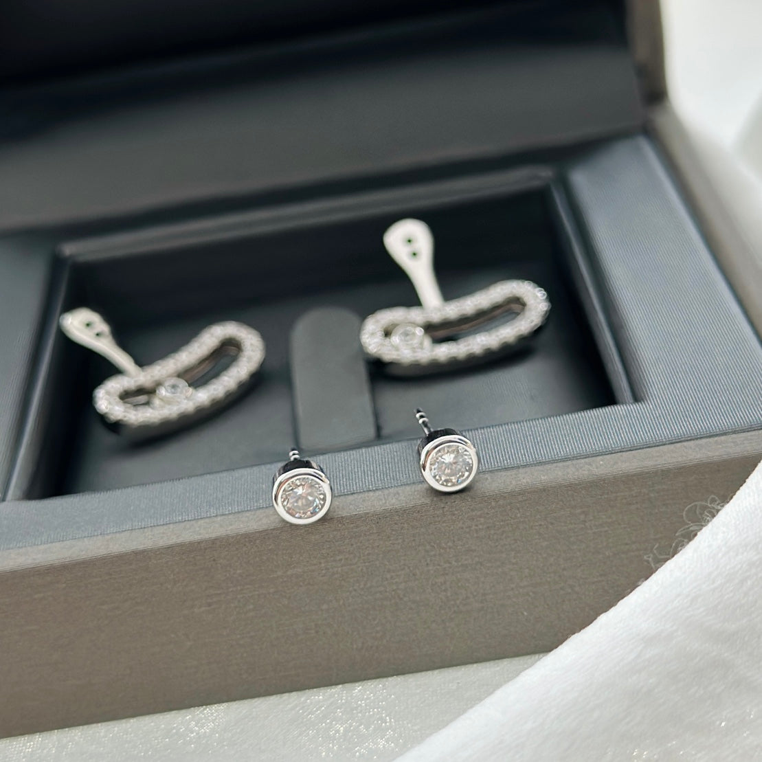 [Lumi Jewelery]MOVE UNO SILVER DIAMOND EARRINGS