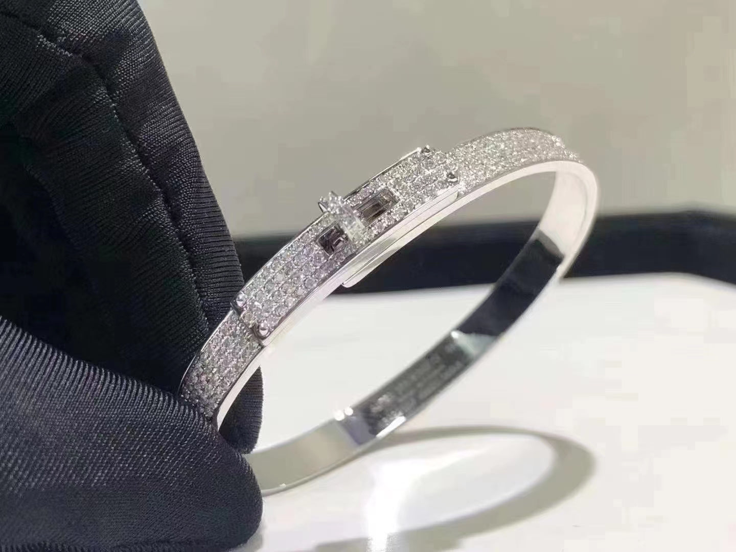 [Lumi Jewelry]HM KELLY BRACELET IN SILVER AND FULL PAVE DIAMOND
