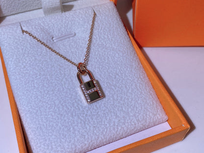 [Lumi Jewelry]HM ADVANCED NICHE LOCK HEAD NECKLACE DIAMONDS