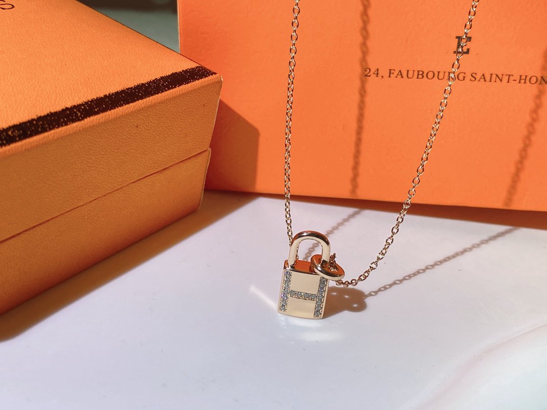 [Lumi Jewelry]HM ADVANCED NICHE LOCK HEAD NECKLACE DIAMONDS