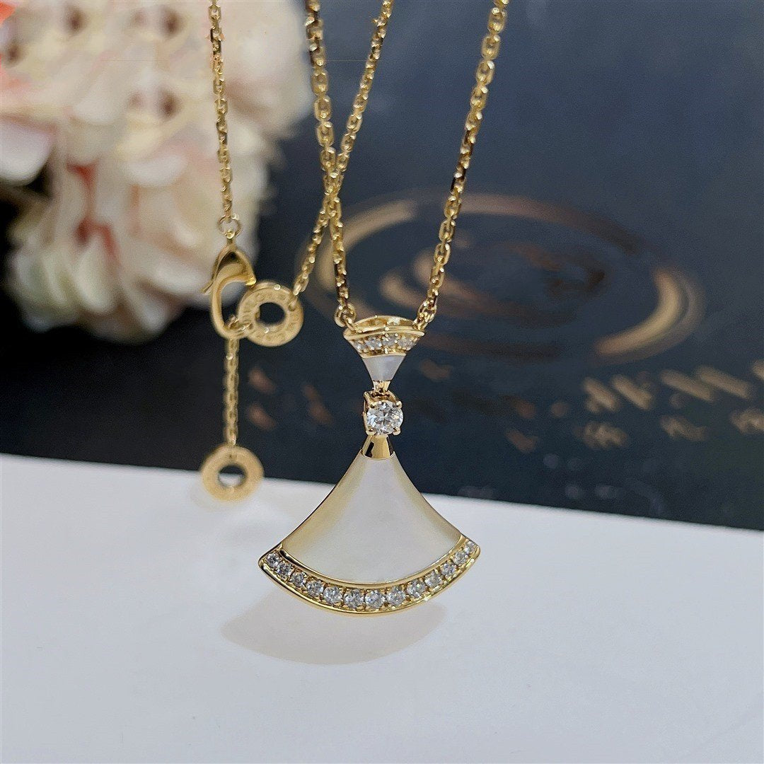 [Lumi Jewelry]DREAM NECKLACE MOP GOLD DIAMOND