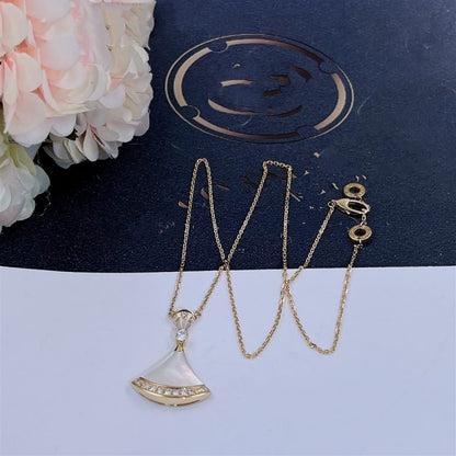 [Lumi Jewelry]DREAM NECKLACE MOP GOLD DIAMOND