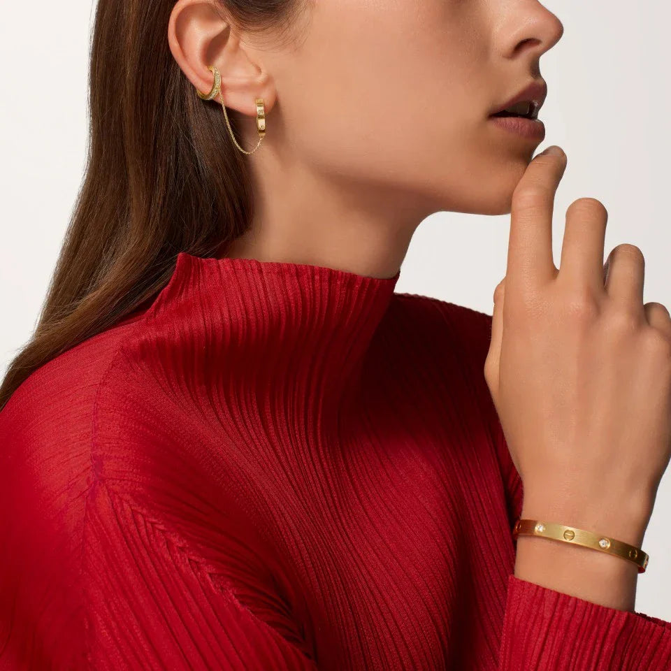 [Lumi Jewelry]LOVE 3.0MM HALF DIAMOND EARRINGS