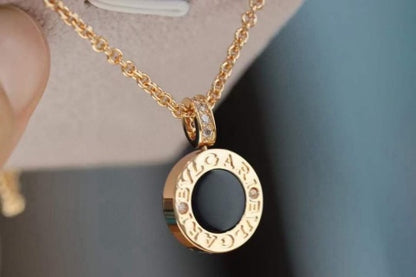 [Lumi Jewelry]Reversible Onyx MOP Diamond Circle Pendant Necklace