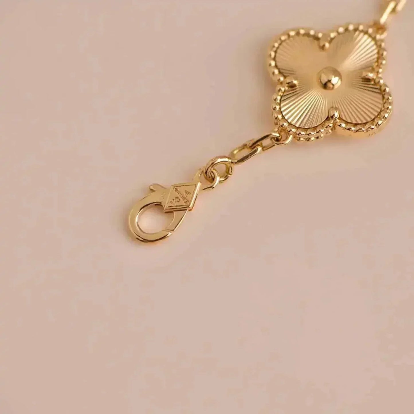 [Lumi Jewelry]CLOVER 5 FLOWERS LASER BRACELET