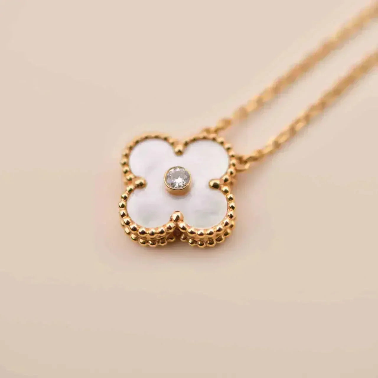[Lumi Jewelry]CLOVER 15MM DIAMOND WHITE FRITILLARIA NECKLACE